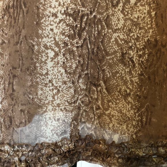 🌺SLEEVELESS BLOUSE - Picture 5 of 8